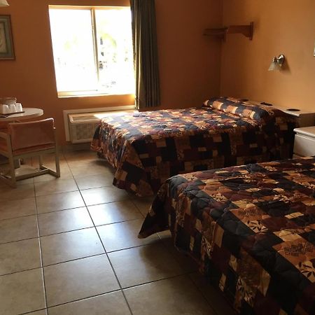 Hialeah Motel - Adults Only Miami Eksteriør bilde