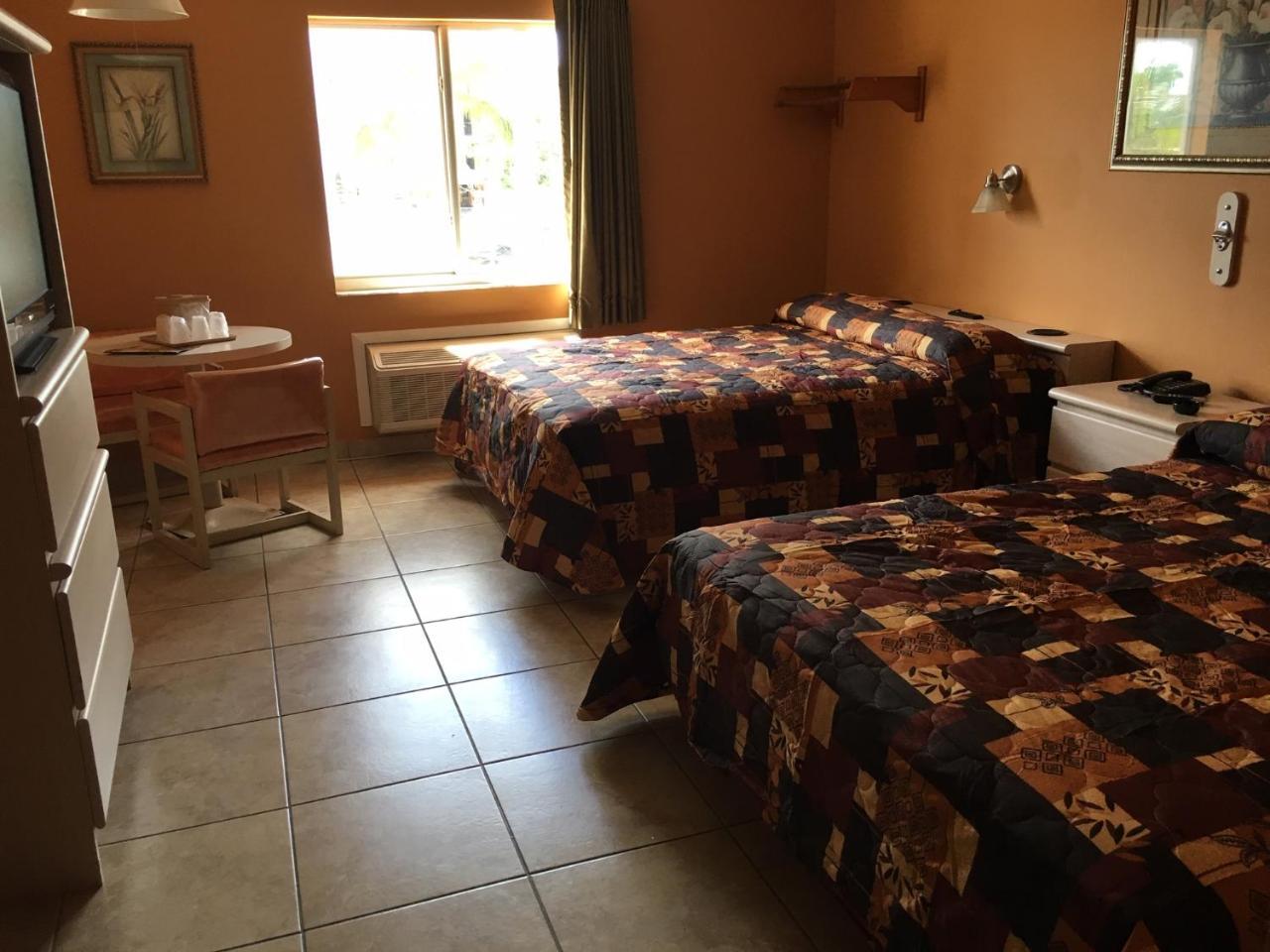 Hialeah Motel - Adults Only Miami Eksteriør bilde
